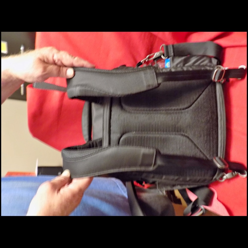 Tumi Tech Backpack! - image 3